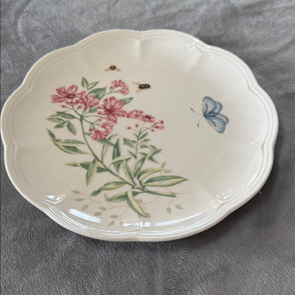 Lenox Butterfly Meadow‎ Swallowtail 9” Dessert Luncheon Plates Set of 3 Cottage. - Picture 7 of 11